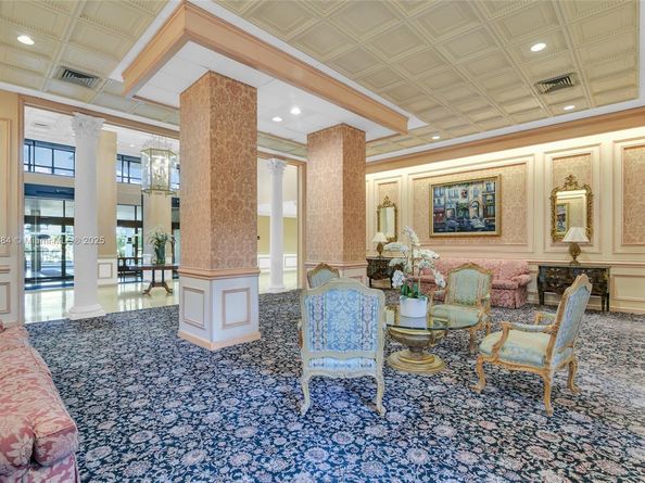 2500 Parkview Dr 2411, Hallandale Beach FL 33009