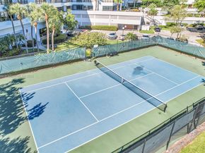 2500 Parkview Dr 2411, Hallandale Beach FL 33009