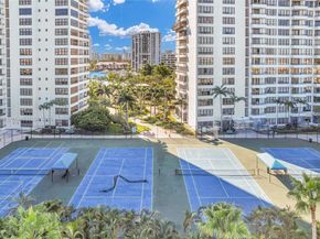 2500 Parkview Dr 2411, Hallandale Beach FL 33009