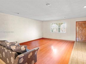 9730 SW 44th St, Miami FL 33165