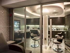 21205 Yacht Club Dr 707, Aventura FL 33180