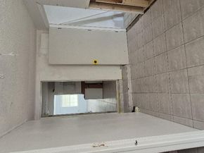 610 E 6th Pl, Hialeah FL 33010