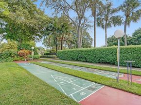 3091 N Course Dr 305, Pompano Beach FL 33069