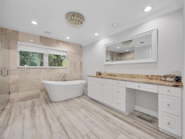 10110 SW 66th St, Miami FL 33173