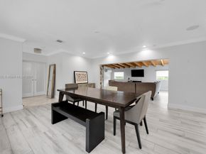 10110 SW 66th St, Miami FL 33173