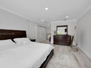 10110 SW 66th St, Miami FL 33173