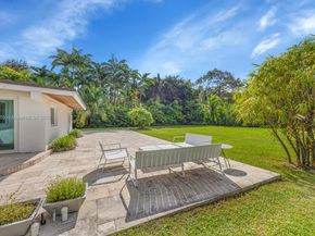 10110 SW 66th St, Miami FL 33173