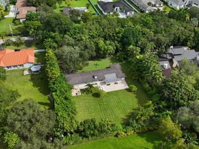 10110 SW 66th St, Miami FL 33173