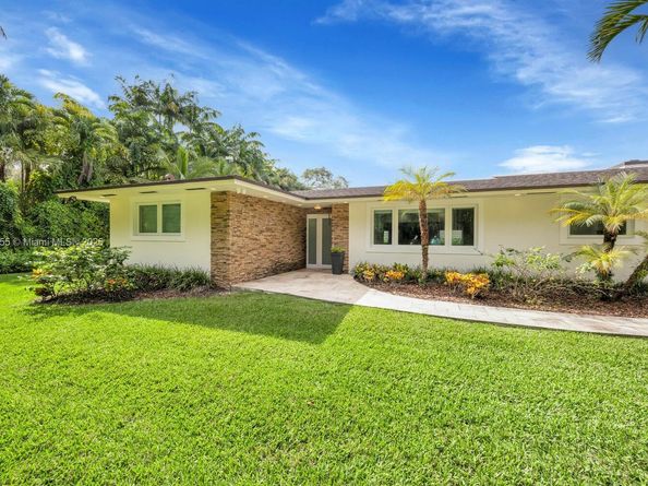 10110 SW 66th St, Miami FL 33173