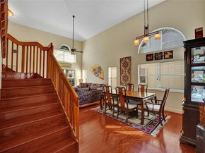 2932 Oak Park Cir, Davie FL 33328