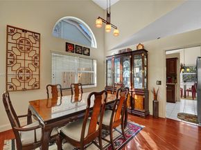 2932 Oak Park Cir, Davie FL 33328