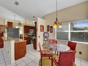 2932 Oak Park Cir, Davie FL 33328