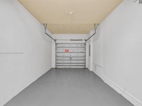 3226 NW 31st Ter, Oakland Park FL 33309