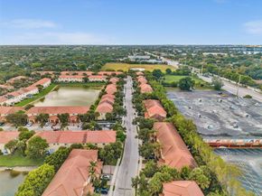 3226 NW 31st Ter, Oakland Park FL 33309