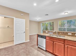 3226 NW 31st Ter, Oakland Park FL 33309