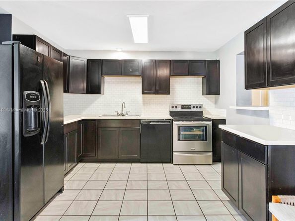 14461 SW 285th St, Homestead FL 33033