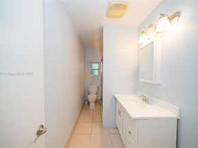 218 SW 14th Ct, Fort Lauderdale FL 33315