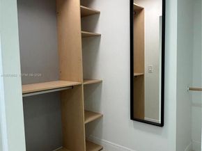 300 Berkley Rd 108, Hollywood FL 33024