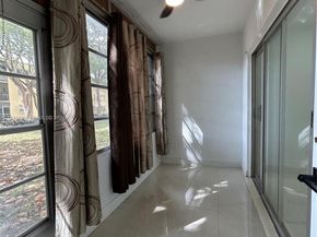 300 Berkley Rd 108, Hollywood FL 33024