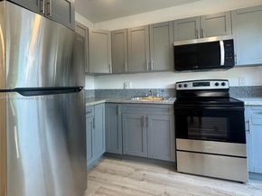 530 NE 71st St, Miami FL 33138