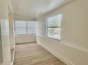 530 NE 71st St, Miami FL 33138