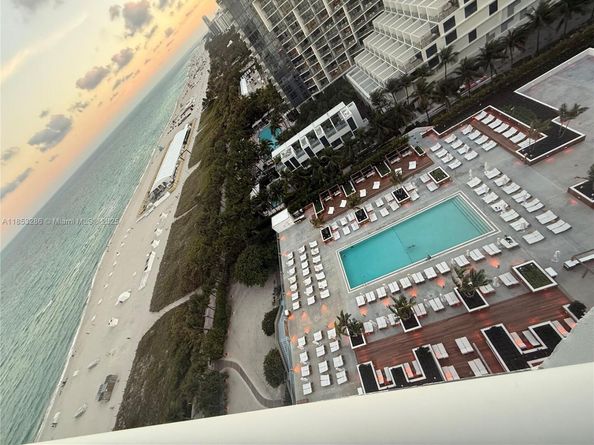 2301 Collins Ave 811, Miami Beach FL 33139