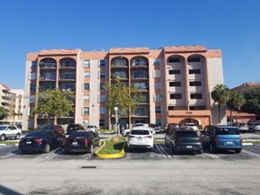 5201 NW 7th St 609W, Miami FL 33126