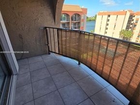 5201 NW 7th St 609W, Miami FL 33126