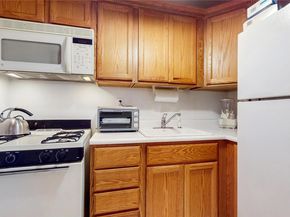 100 Diplomat Drive 7A, Mount Kisco NY 10549