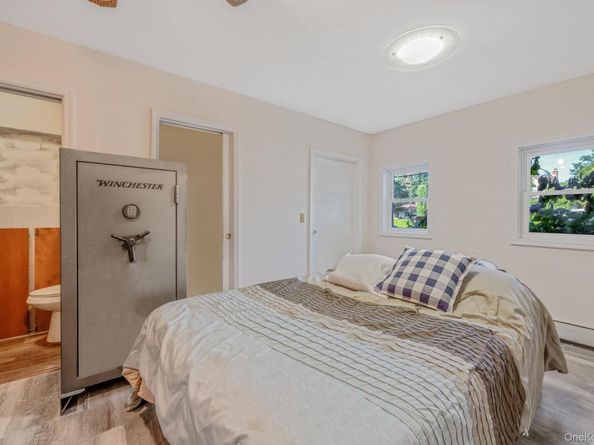 322 N Dunton Avenue, East Patchogue NY 11772