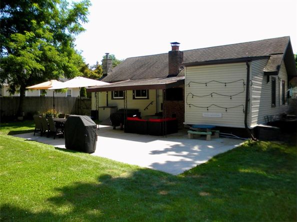 11 Oswego Place, Lake Ronkonkoma NY 11779