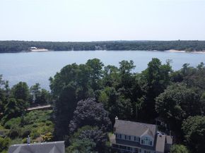 11 Oswego Place, Lake Ronkonkoma NY 11779