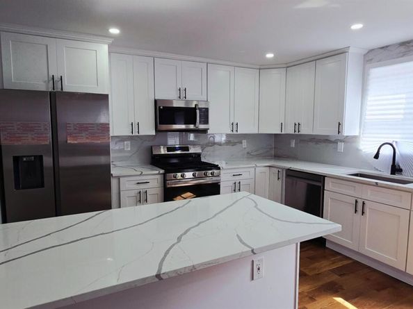 45 Venetian Prom, Lindenhurst NY 11757