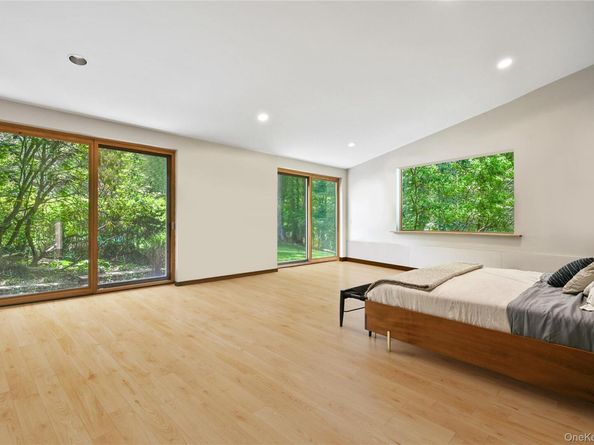 37 Sarles Street, Armonk NY 10504