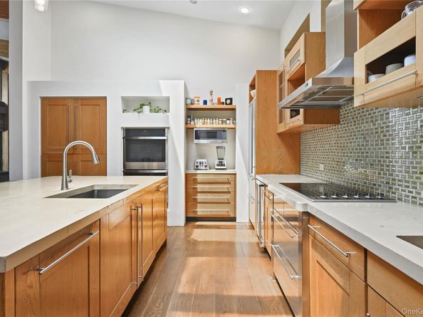 37 Sarles Street, Armonk NY 10504