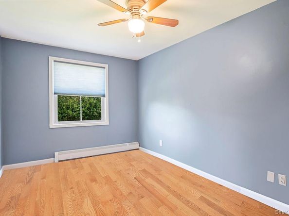 52 Manhasset Drive, Mastic Beach NY 11951