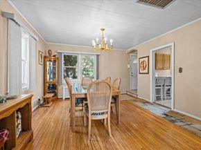 11919 236th Street, Cambria Heights NY 11411