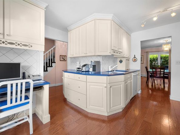 100 Baker Court 36, Island Park NY 11558