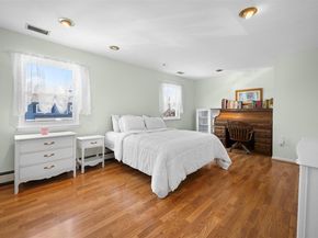 100 Baker Court 36, Island Park NY 11558