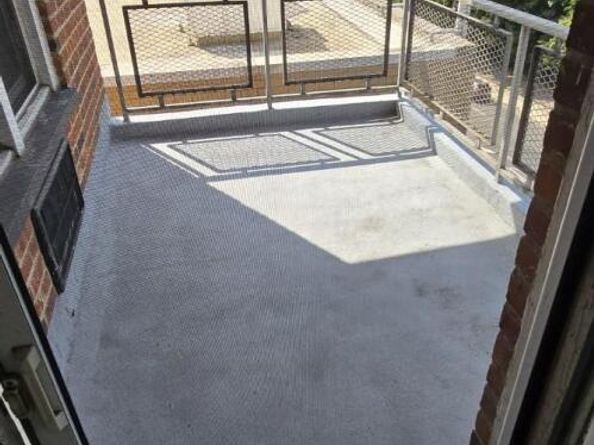 24120 Northern Boulevard 4C, Douglaston NY 11362