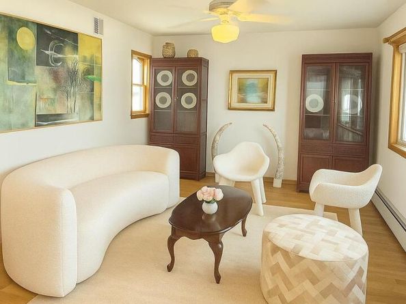 77 Hampton Place, Freeport NY 11520