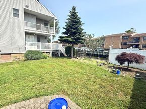 77 Hampton Place, Freeport NY 11520