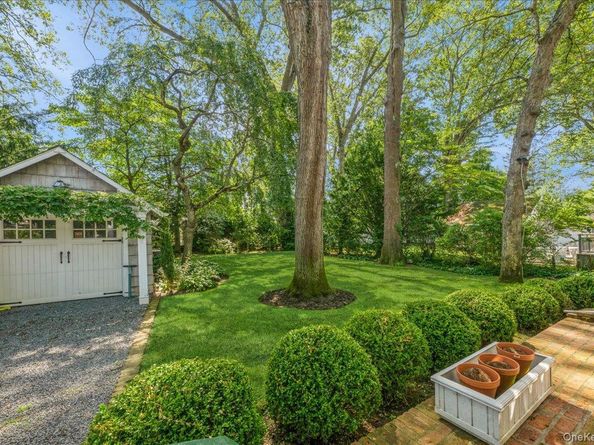123 Broadway, Rockville Centre NY 11570