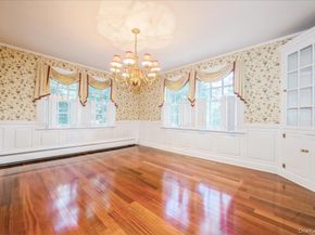 123 Broadway, Rockville Centre NY 11570