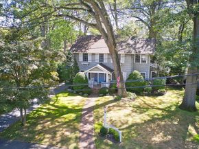 123 Broadway, Rockville Centre NY 11570
