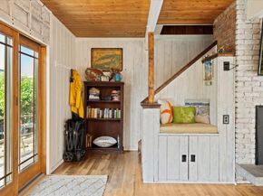 17-18 Bungalow Walk, Ocean Beach NY 11770