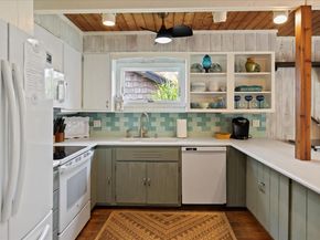 17-18 Bungalow Walk, Ocean Beach NY 11770