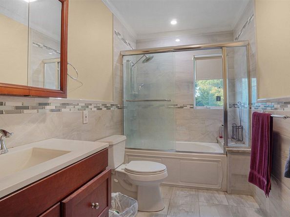 140 Long Drive, Hempstead NY 11550