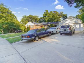 140 Long Drive, Hempstead NY 11550
