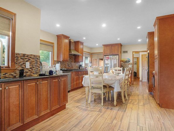 140 Long Drive, Hempstead NY 11550